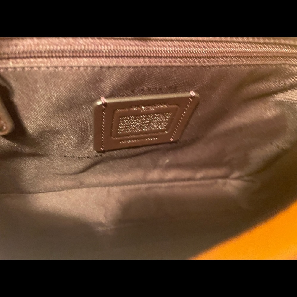 💓SOLD💓Coach Pollen Cassie - Rare  🦄 💛 - Picture 3 of 16